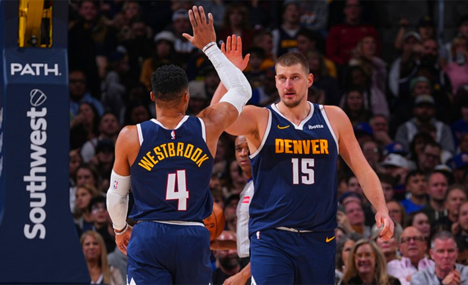 内线轮换 内线轮换